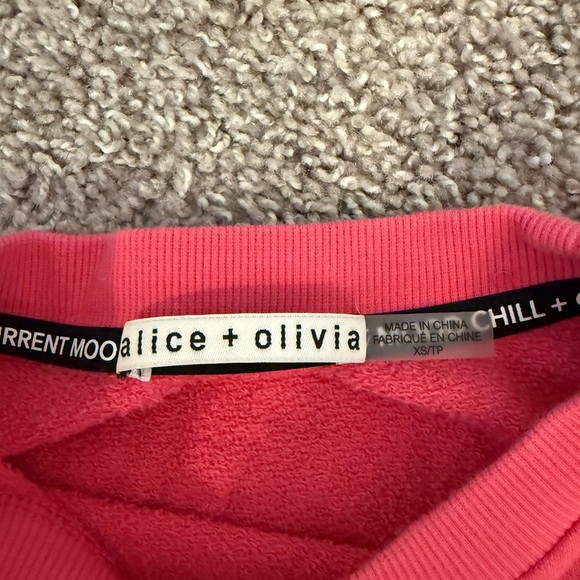 Alice + Olivia Joline pink ruffle sleeve sweatshirt pullover - Picture 2 of 2